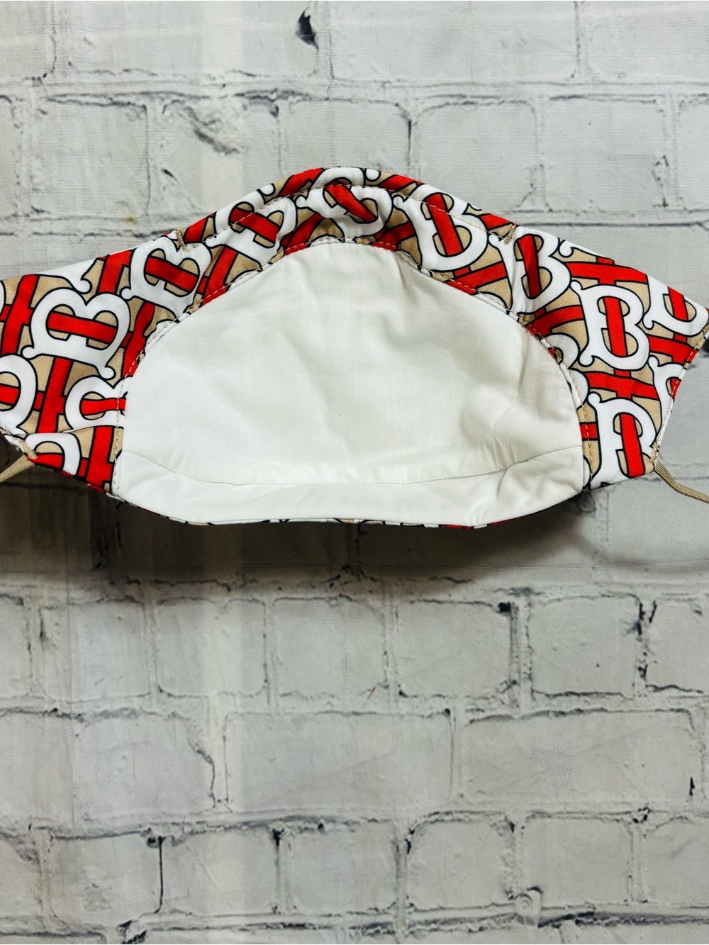 Burberry TB Monogram Print Face Mask & Drawstring Bag Logo Tan Orange White NWT - Picture 9 of 14